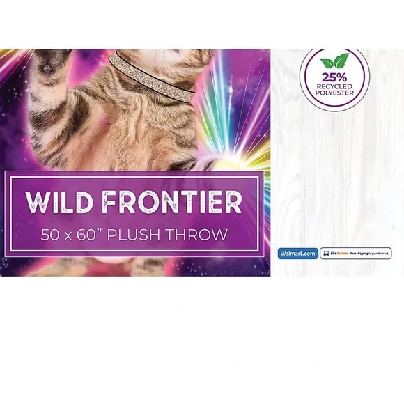 Soft Plush Throw Blanket Galactic Cat 50"x60" New Wild Frontier - Picture 3 of 4